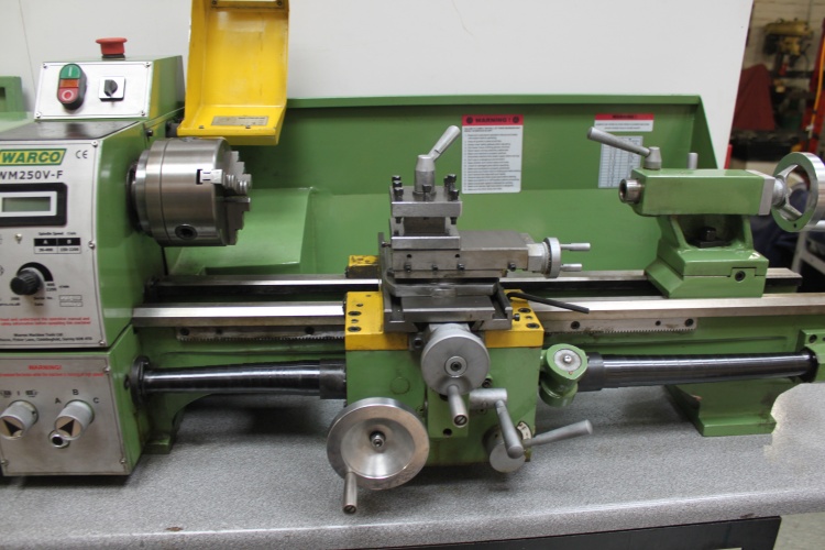 Warco WM250V-F  Variable Speed 240 v Metal turning Lathe And Accessories